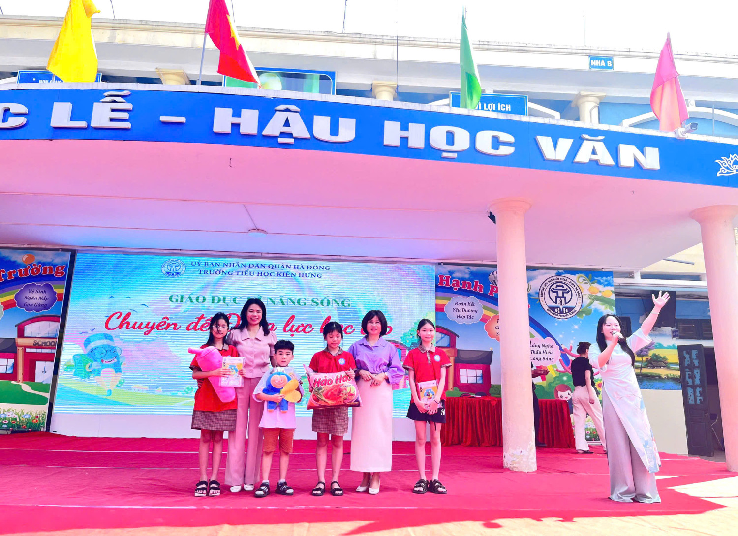 Trường Tiểu học Kiến Hưng đồng hành cùng Diễn giả Hiểu Linh với Chuyên đề giáo dục kĩ năng sống: "Động lực học tập“.